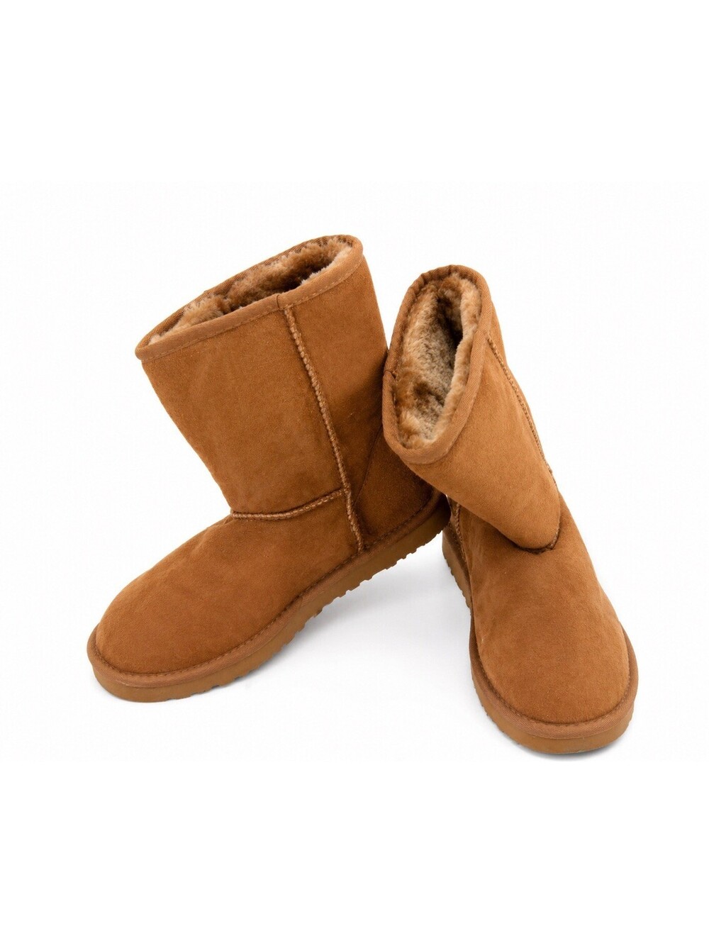 UGG Australia Women’s Classic Short Boots Chestnut Size 8 – New